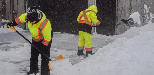 Snow Plowing Surrey: Why It Doesn’t Work the Way People Expect Snow Clearing services Burnaby