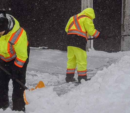 Snow Plowing Surrey: Why It Doesn’t Work the Way People Expect Snow Clearing services Burnaby