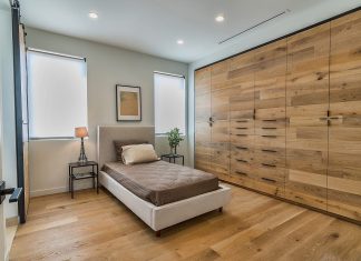 Best Flooring Materials for Homes Near the Santa Monica Coast flooring services in Santa Monica