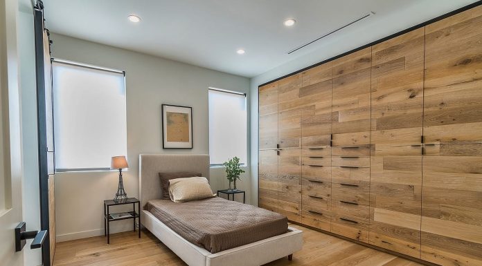 Best Flooring Materials for Homes Near the Santa Monica Coast flooring services in Santa Monica