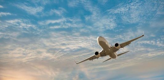 Why More Malaysians Are Booking Flight Tickets Online KL to Surabaya flight ticket