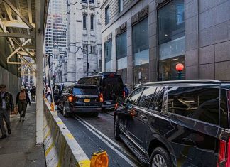 Luxury Transportation for Airport and Executive Travel in New York Black Car Service New York
