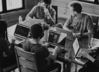 How Employers Can Improve Candidate Communication Throughout Hiring staffing agencies near me